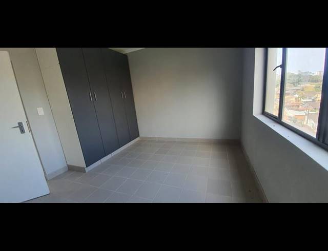 8 BEDROOM COMPLEX FOR SALE IN OVERPORT
